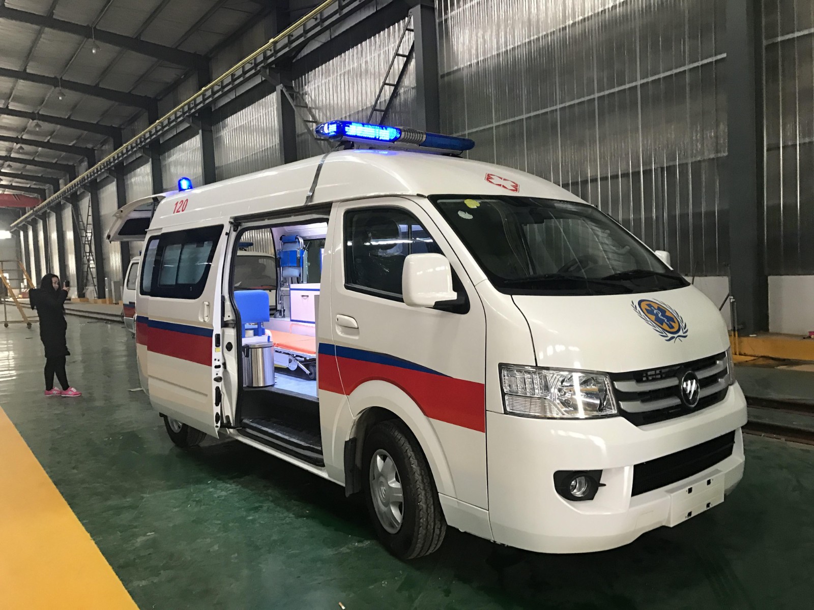 奇台县救护车转院